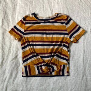 Size M cropped stripe tee